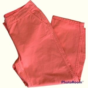 NWT Crown & Ivy Crop Capris